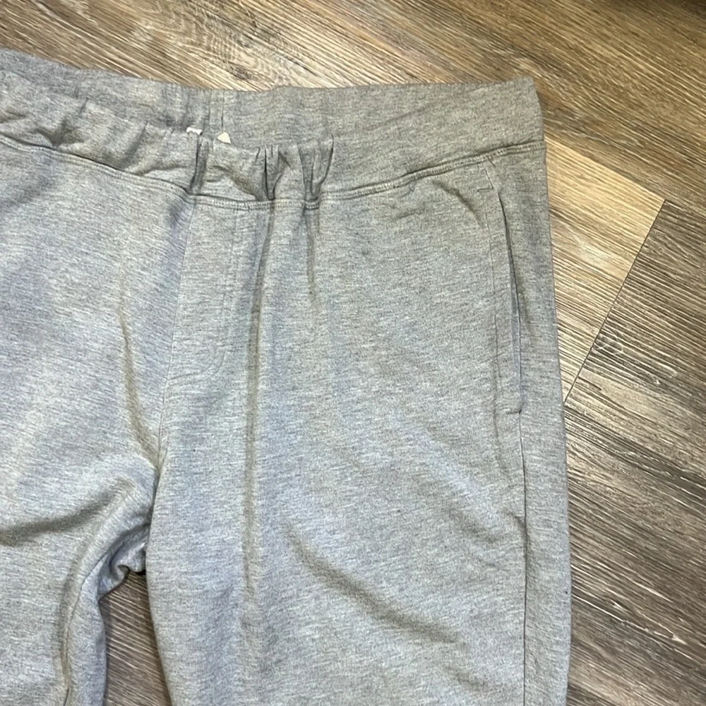 Travis Matthew men’s gray modal cotton blend joggers size XL - Picture 3 of 7